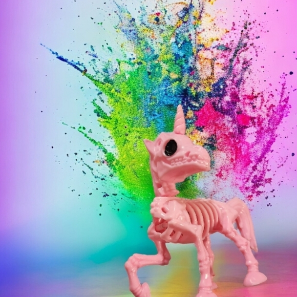 Pink unicorn - Picture 8 of 9